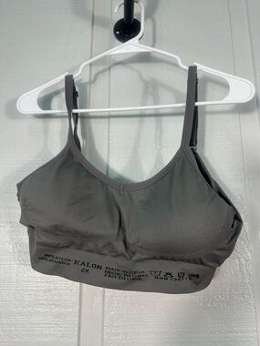 Kalon Gray Adjustable Strap Bra 
Size 2X 
EUC
